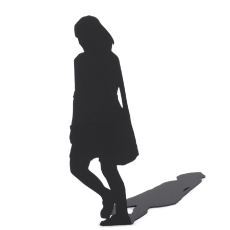 Woman with bag - Shadow Figures - De Molensteen Hoorn